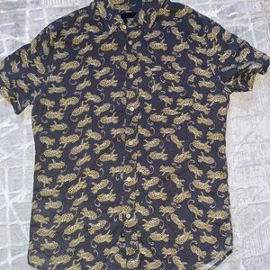 Men's Black and Gold Patterned Shirt